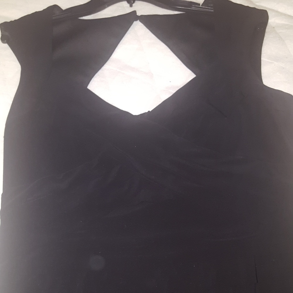 Dress - Picture 4 of 4